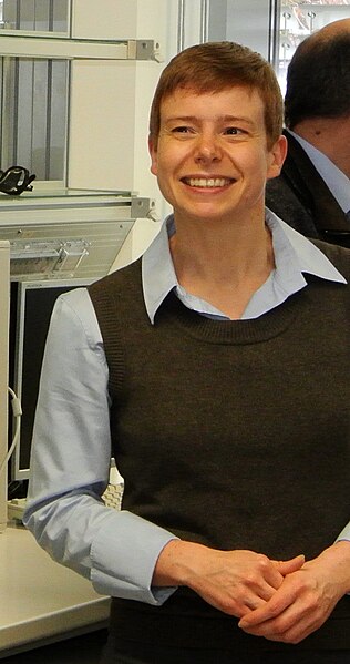 File:Jana Zaumseil, Physikalische Chemie Universität Heidelberg (cropped).jpg