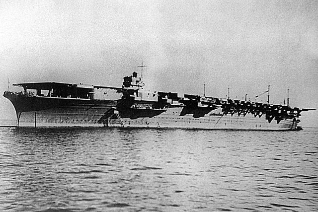 Zuikaku anchored in Kobe in September of 1941 after her commissioning.