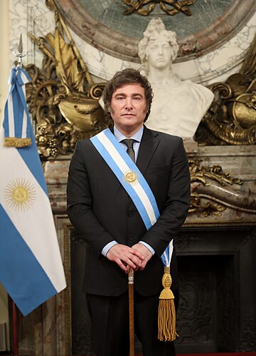 File:Javier Milei en el Salón Blanco.jpg