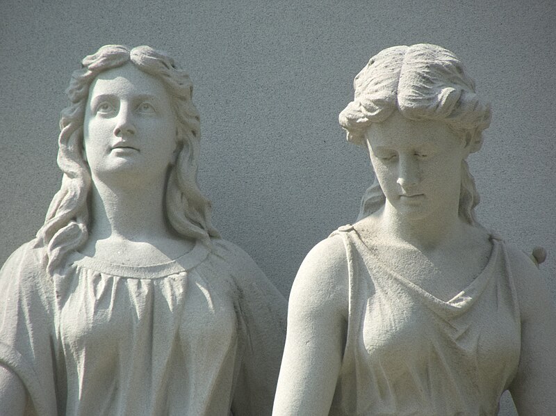 Detail of the statues