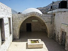 Joseph's Tomb in Shechem.jpg