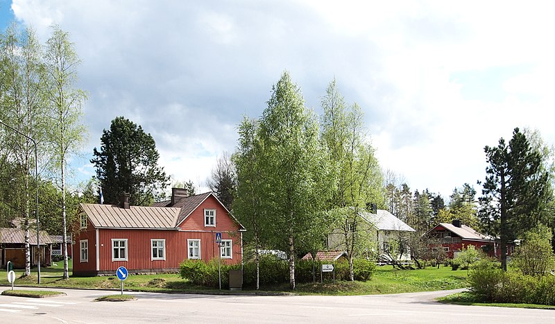 File:Keuruu - houses.jpg