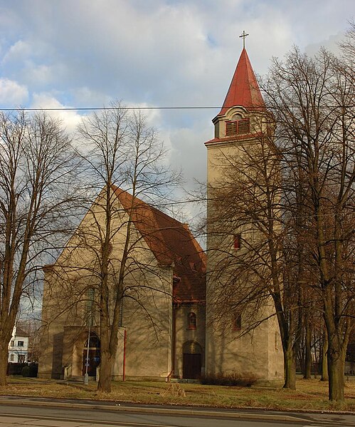 File:Kuncicky kostel 20080131.jpg