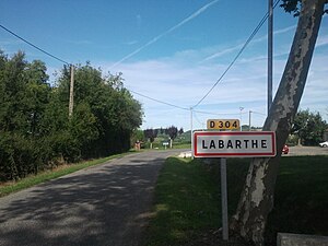 Labarthe - Entrée D304.jpg