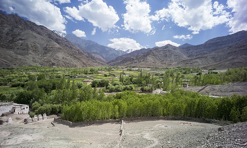 File:Ladakh (14667278765).jpg