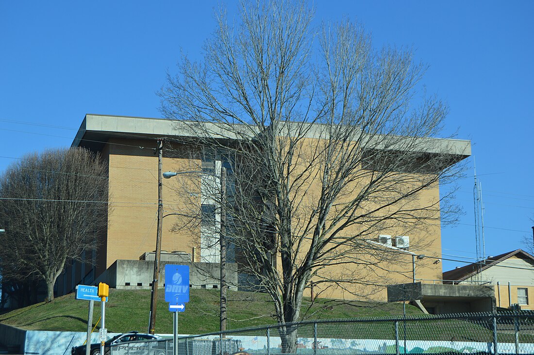 File:Lee County Courthouse, Virginia.jpg