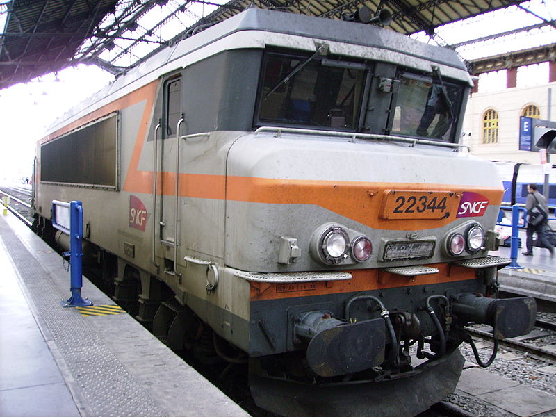 File:Locomotive - Marseille.JPG