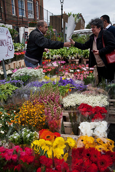 File:London - Columbia Flower Market - 2164.jpg