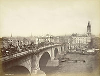 New London Bridge in the late 19th century