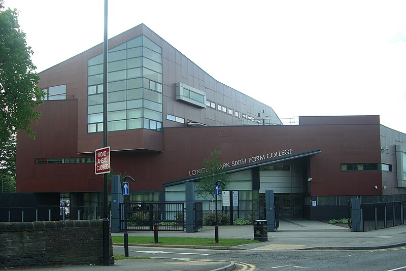 File:Longley Park 6th Form College.jpg