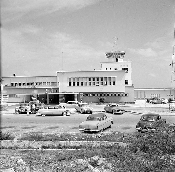 File:Luchthaven Hato van Curaçao, Bestanddeelnr 252-3071.jpg