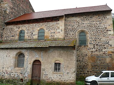 La façade extérieure du chœur.