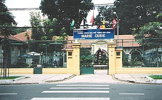 <span class="mw-page-title-main">Marie Curie High School</span> High school in Vietnam