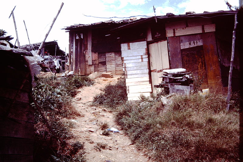 File:Medellín-Colombia-slums-1975-IHS-37-20-Wooden-shed.jpeg