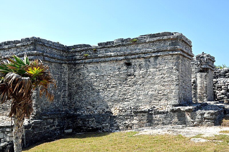 File:Mexico-5798 - House of the Well (4628462973).jpg