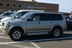 Mitsubishi Challenger.JPG