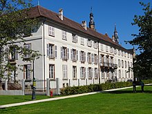 Lycée Camille Schneider (bâtiment conventuel de 1837)