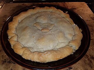 <span class="mw-page-title-main">Moravian chicken pie</span> Savory meat pie from North Carolina