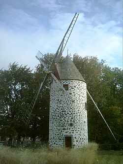 Moulin Pointe-aux-Trembles 2009.JPG