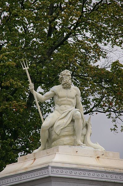 File:Nordre Toldbod - Neptune.jpg