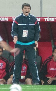 Orhan çıkırıkçı.JPG