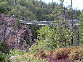 Parc Aiguebelle Pont.JPG