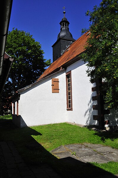 File:Petriroda-Kirche-1.JPG