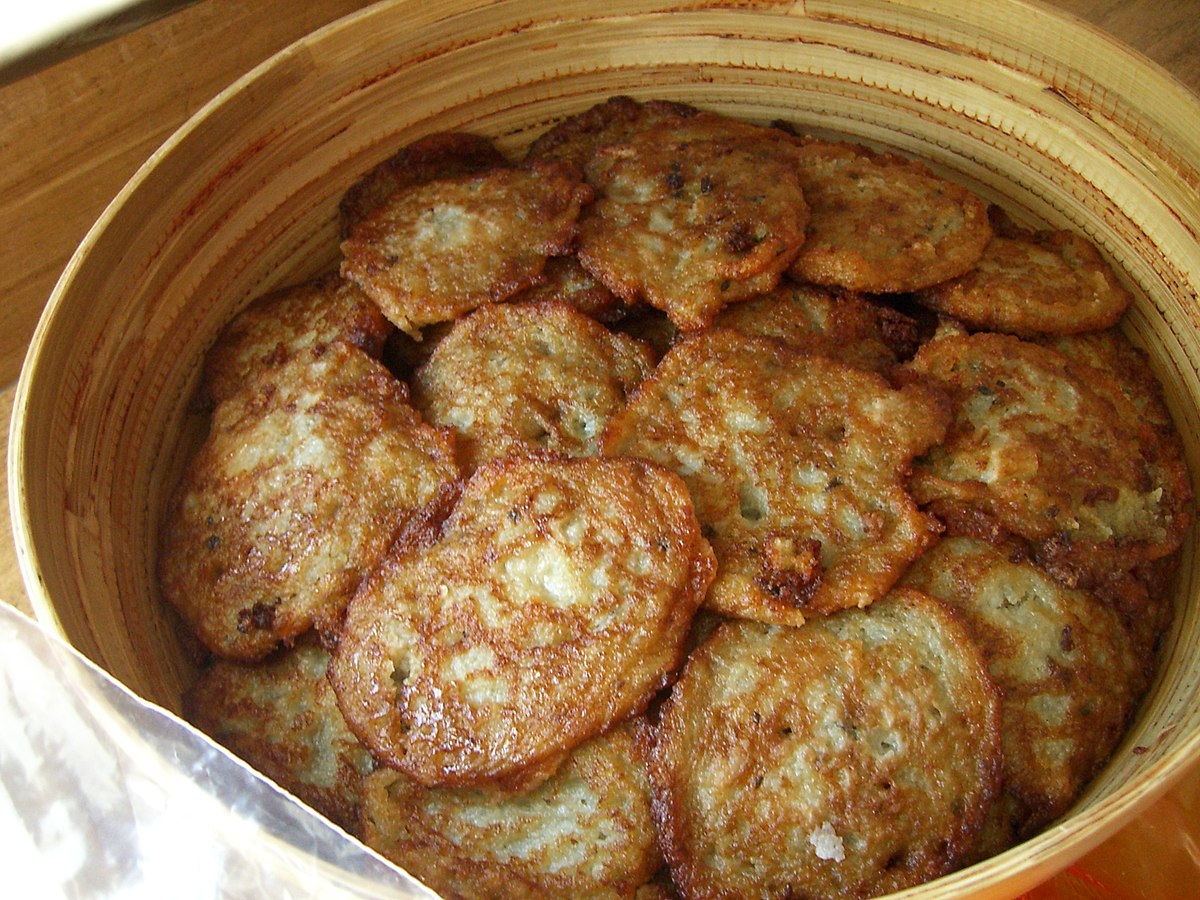 1200px-Potato_pancakes.jpg