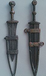 Celtiberian biglobular daggers Punales biglobulares (Museo numantino).jpg