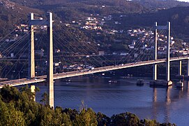 Ponte Rande nell'estuario del Vigo di Fabrizio de Miranda, Florencio del Pozo e Alfredo Passaro, 1973-1978