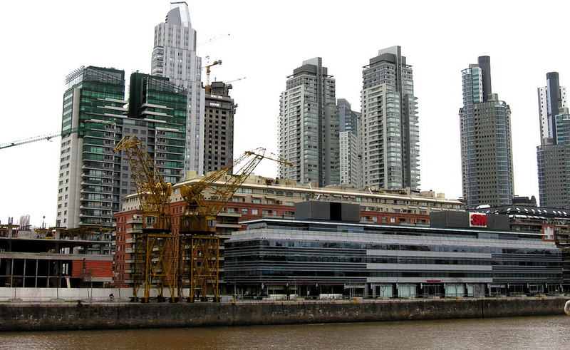 File:Puerto Madero 2.png