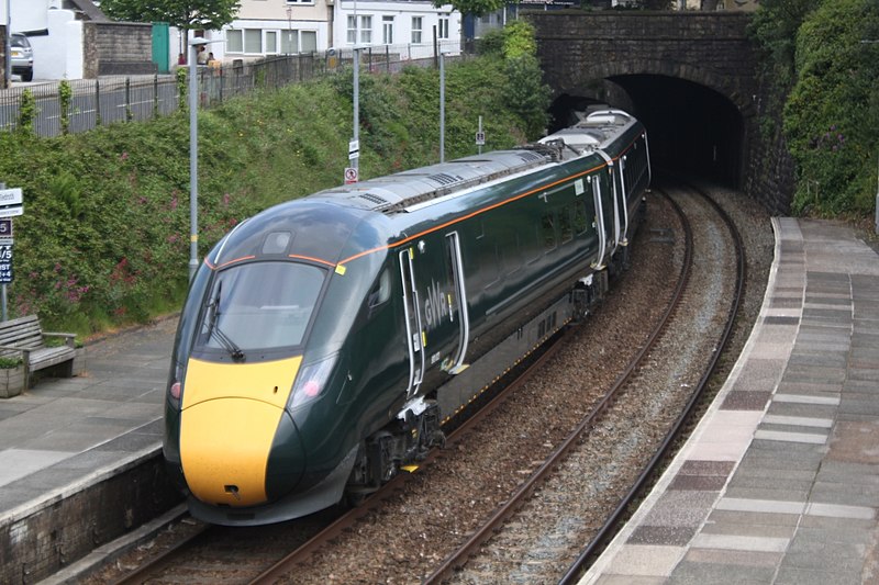 File:Redruth - GWR 800023 crew training run to Plymouth.JPG