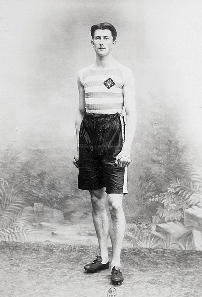 File:René Widmer, champion de France du 400 mètres en 1898.jpg