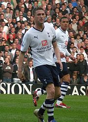 Keane playing against Chelsea on 21 March 2009 at White Hart Lane