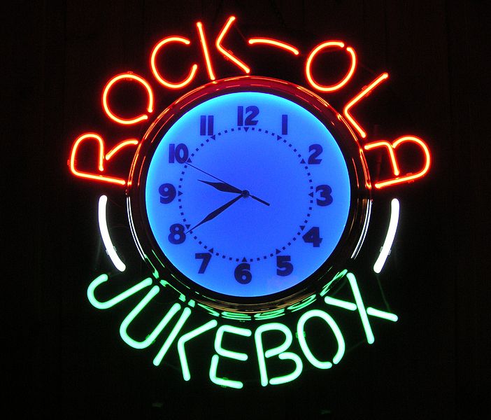 File:Rock-Ola Jukebox.JPG