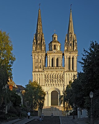 <span class="mw-page-title-main">Angers Cathedral</span> Roman Catholic church in Angers, France