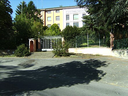 Former barracks of I Bn, 28th Infantry, in Schlanders Schlanders 28er Infanterie Kaserne.jpg