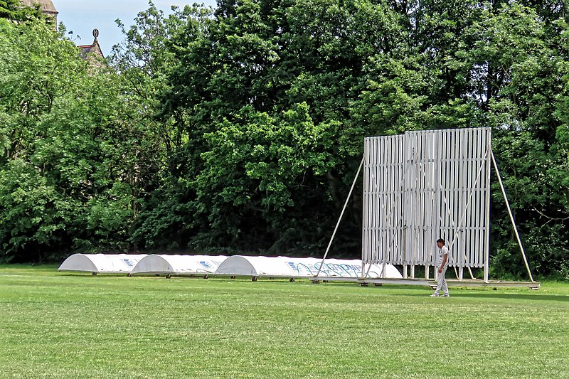 File:Southgate CC sight screen and covers at Walker Cricket Ground, Southgate, London, England 01.jpg