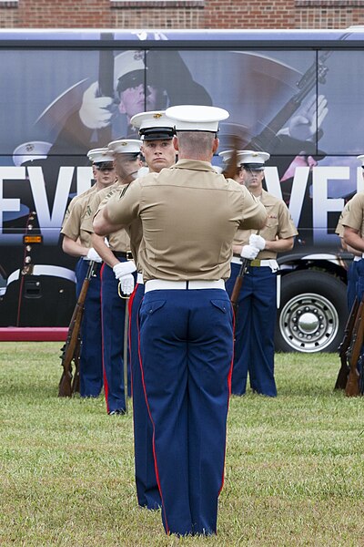 File:The United States Marine Corps Silent Drill Platoon performs at the 32nd Annual United States Marine Corps Enlisted Awards Parade and Presentation held at Marine Corps Base Quantico, Va., Sept 140924-M-QJ238-036.jpg