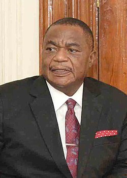 Vicepreședintele Republicii Zimbabwe, generalul (Retd.) Dr.  Constantino Chiwenga pe 23 martie 2018 (decupat).jpg