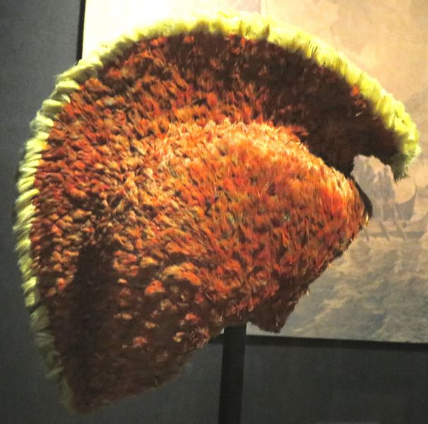 File:The mahiole (feathered helmet) that chief Kalaniopuu gave to captain James Cook.JPG