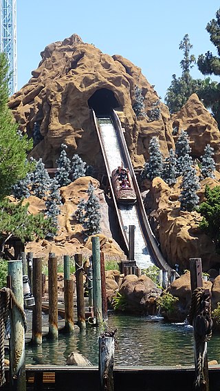 <span class="mw-page-title-main">Timber Mountain Log Ride</span> Attraction at Knotts Berry Farm