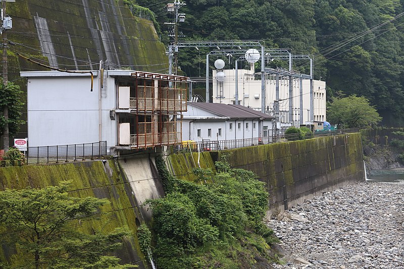 File:Totsukawa I power station-02.jpg