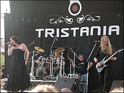 טריסטניה בהופעה, 2006
