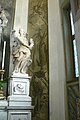 Udine Dom - Sakramentskapelle 5 Grisaille Abraham Tiepolo.jpg