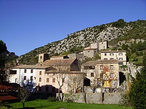Village de Termes (Aude) vu depuis le sud-est.jpg