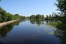 Vyshny Volochek Tsna River.jpg