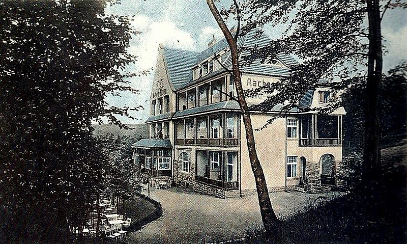 File:Waldhotel, Lütticher Straße, Aachen.jpg