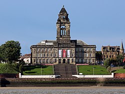 Wallasey Town Hall 2017-1.jpg