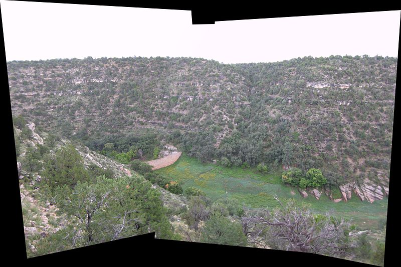 File:Walnut Canyon Dam - stitched panorama.jpg